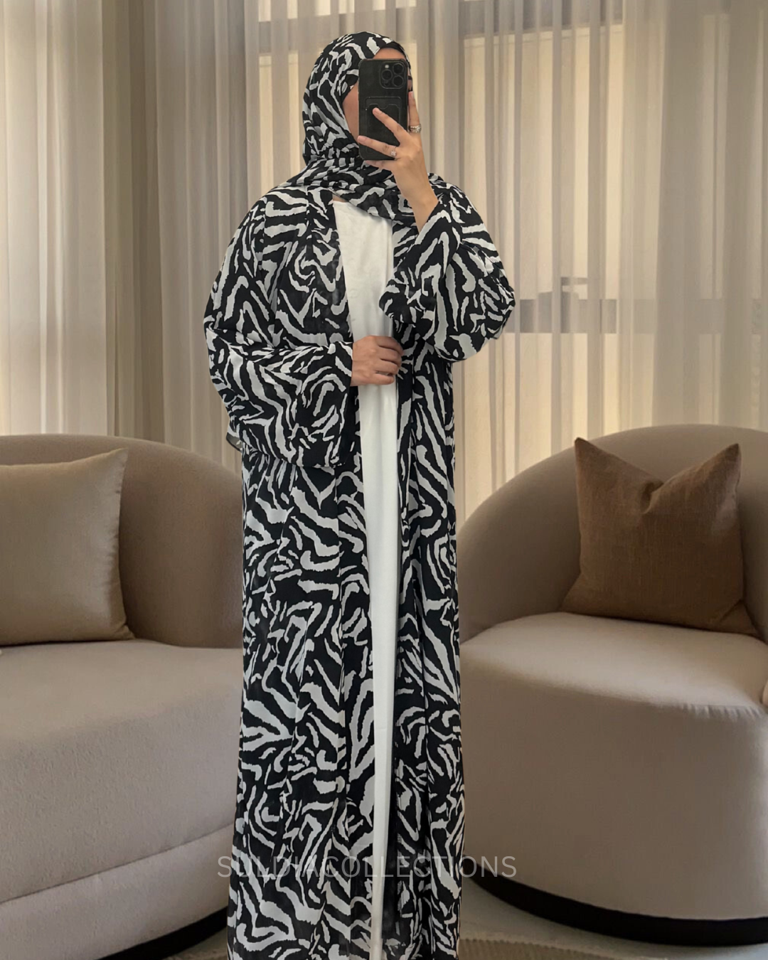 Nahaar Print Abaya 2-piece