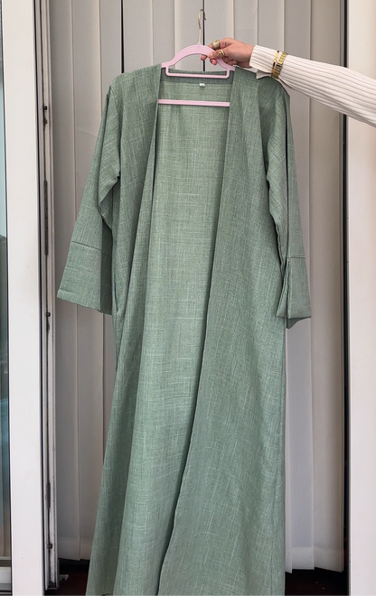 Offene Leinen-Abaya in Salbeigrün