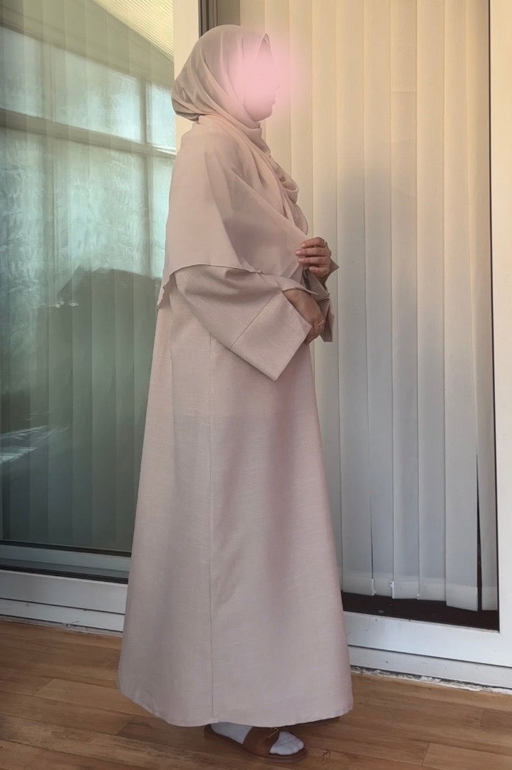 Abaya de lino color rosa nude